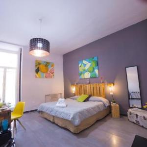 Le 4 Stagioni Dante's Suites H Napoli Centro by ClaPa Group