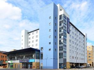 Travelodge Slough, Slough