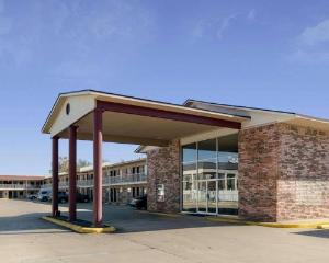 Econo Lodge Russellville I-40, Russellville