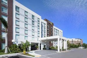 Home2 Suites By Hilton Ft. Lauderdale Airport-Cruise Port, Dania Beach