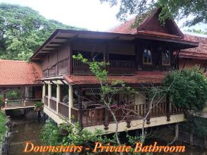Luang Chumni Village, Phra Nakhon Si Ayutthaya