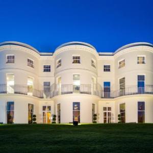 Hotels near Bacon Theatre Cheltenham - Mercure Gloucester Bowden Hall Hotel