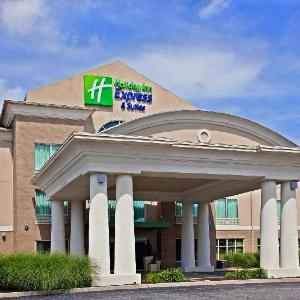 Holiday Inn Express Hotel & Suites Greenwood