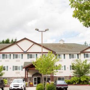 FairBridge Inn & Suites DuPont