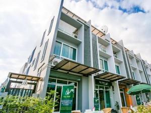 White Monkey Guesthouse, Phetchaburi