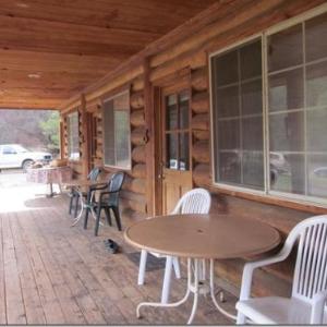 Bear Creek Cabins