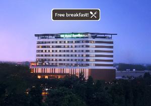 Santika Premiere Bintaro, Tangerang