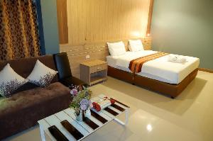 Berich Hotel, Tak