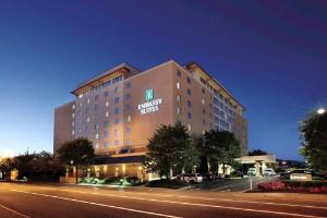 Embassy Suites Charleston, Charleston