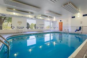 AmericInn by Wyndham Appleton West, Appleton