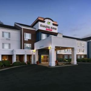 Hotels near Great Cedar Showroom at Foxwoods - SpringHill Suites by Marriott Mystic Waterford