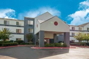 Quality Inn & Suites, Jackson