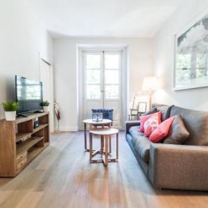 PYR Select Plaza Santa Ana