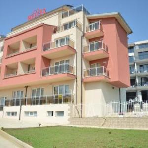 Hotel Ray