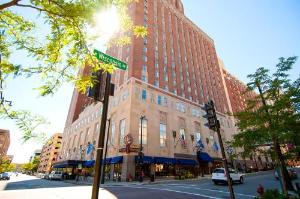Hilton Milwaukee City Center, Milwaukee
