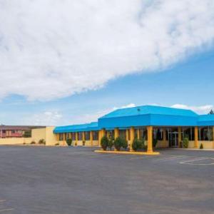 Curry County Events Center Hotels - Days Inn & Suites by Wyndham Clovis