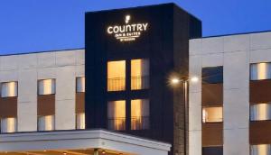 Holiday Inn Express Hotel & Suites Garden City, Garden City