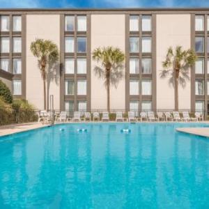 Wyndham Garden Summerville