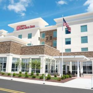 Hotels near Crossroads Garwood - Hilton Garden Inn Springfield