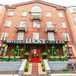 Hotel Lucky