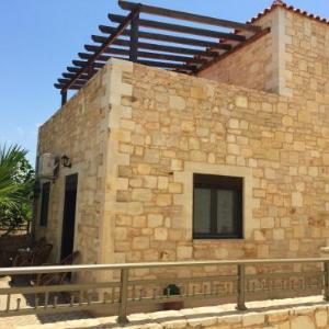 Charming House in Chersonissos with Mountain View