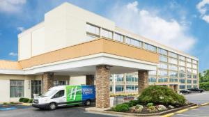 Holiday Inn Express Charleston-Civic Center, an IHG Hotel, Charleston