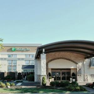 Holiday Inn Cincinnati-Riverfront