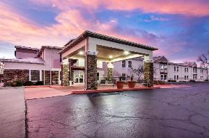 Comfort Inn & Suites Junction City - near Fort Riley, Junction City