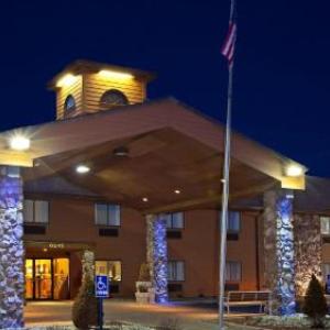 cheap hotels in coldwater michigan