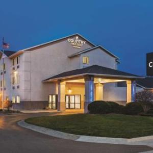 Comfort Suites Auburn Indiana - COMFORT