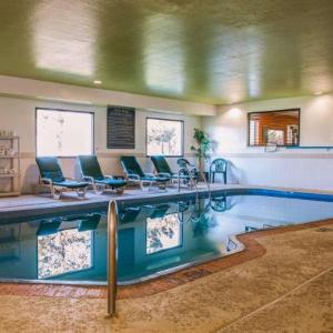 Comfort Suites Ne Indianapolis Fishers hotel in Indianapolis