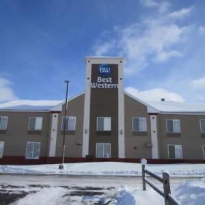 Watertown Hotels Deals At The 1 Hotel In Wi Holiday Inn Express Watertown
