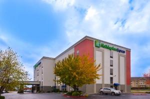 Holiday Inn Express & Suites Fayetteville University of Arkansas Area, an IHG Hotel, Fayetteville