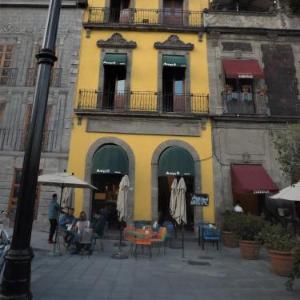 Straw Hat Hostel & RoofTop Bar CDMX