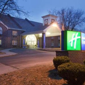 Holiday Inn Express Des Moines-At Drake University an IHG Hotel