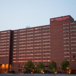 Crowne Plaza Suites MSP Airport - Mall of America