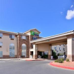 Holiday Inn Express Hotel & Suites Farmington