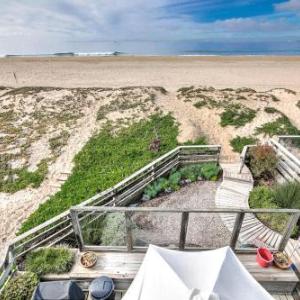 Beachfront House 17045