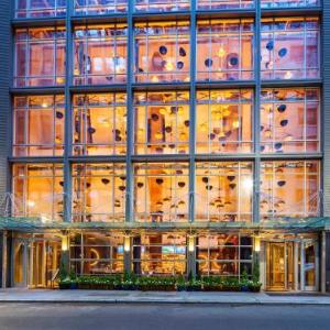 Hotels near Dorothy Strelsin Theatre - Crowne Plaza HY36 Midtown Manhattan