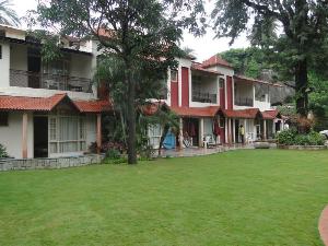 Hotel Silver Oak, Mount Abu