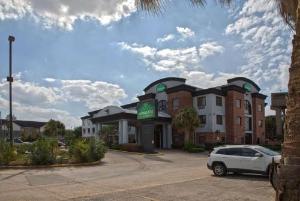 Wingate by Wyndham Houston Bush Intercontinental Airport IAH, Houston