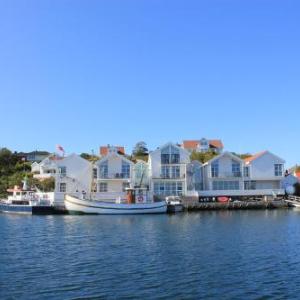 Hotels near DNB Arena Stavanger - Hummeren Hotel