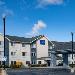 Hotels near North Point Marina Winthrop Harbor - Baymont by Wyndham Gurnee