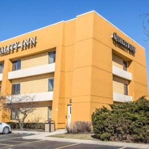 Hotels near Festival Park Elgin - Quality Inn Elgin