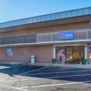 Motel 6-Perry GA