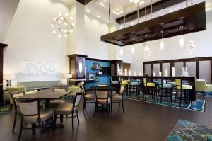 Hampton Inn & Suites York South, York