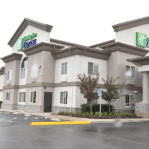 Holiday Inn Express Hotel & Suites Jackson