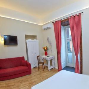 Corso 211 Beds & Suites