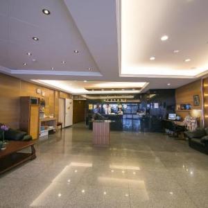 Jiuning Business Hotel