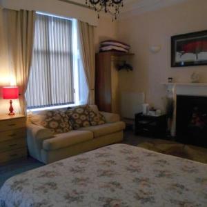 Hotels near Hawick Town Hall - Teviotside Guest House